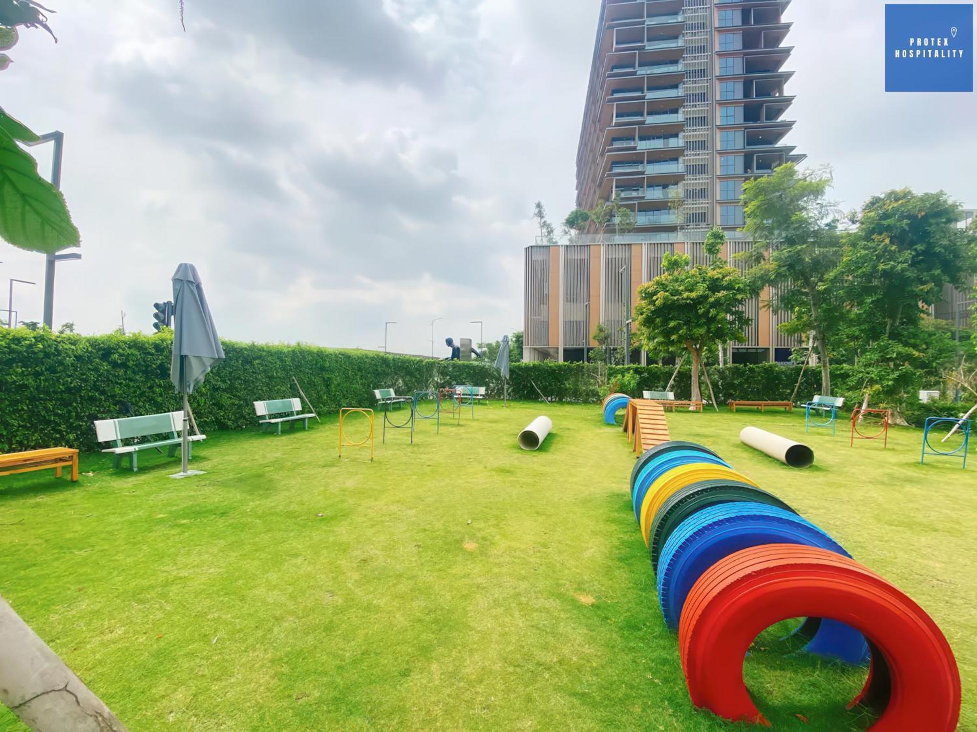 Apartment Empire Thu Thiem District 2 *