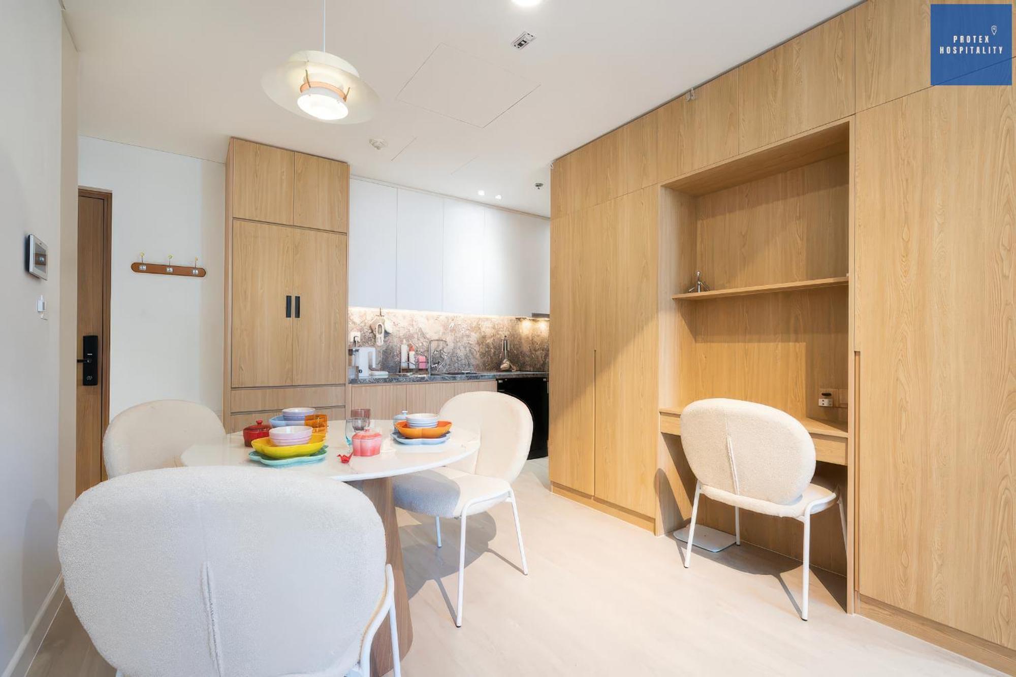 Apartment Empire Thu Thiem District 2